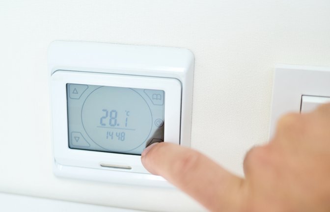 Muss man die Fußbodenheizung ausschalten?<span class='image-autor'>Foto: Lazy_Bear / shutterstock.com</span>