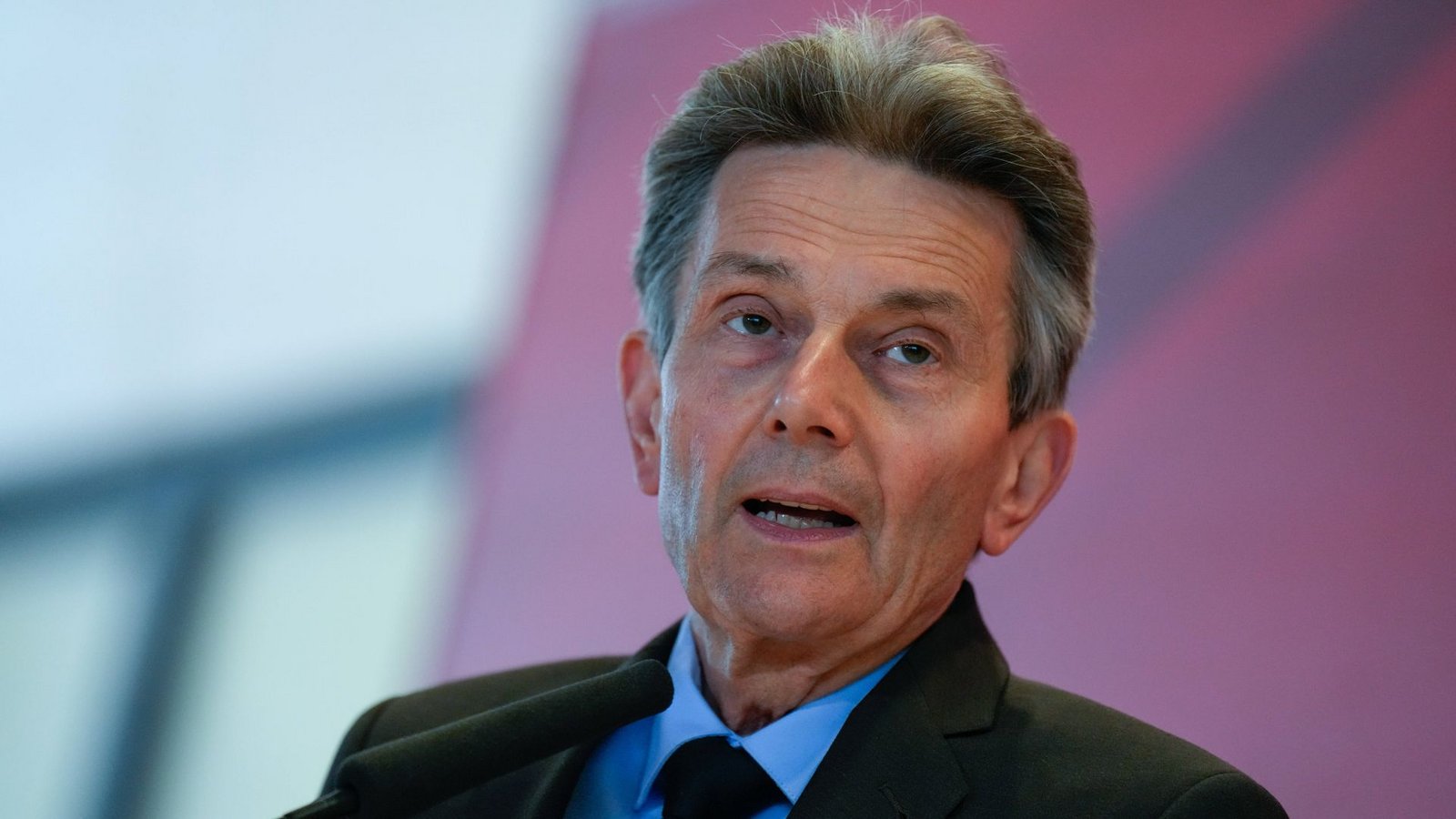 SPD-Fraktionsvorsitzender Rolf MützenichFoto: /Imago/Bernd Elmenthaler SPD-Fraktionsvorsitzender Rolf MützenichFoto: /Imago/Bernd Elmenthaler