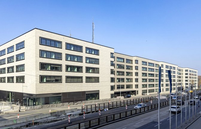 Das Innenministerium an der Stuttgarter Willy-Brandt-Straße gilt als Bastion der Christdemokraten.<span class='image-autor'>Foto: imago images/Arnulf Hettrich</span>