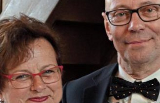 Gabriele von Khuon-Wildegg und Thomas Knodel werden verabschiedet. Foto: p
