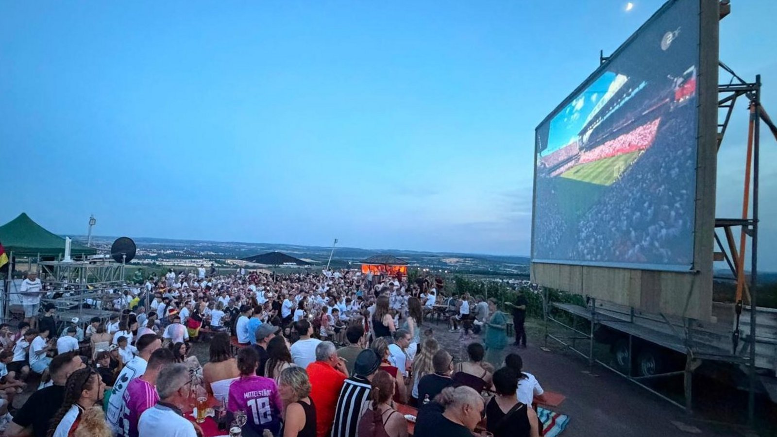 Auf dem Hubbühl gibt es statt dem Feuer ein Public Viewing. Foto: p Auf dem Hubbühl gibt es statt dem Feuer ein Public Viewing. Foto: p