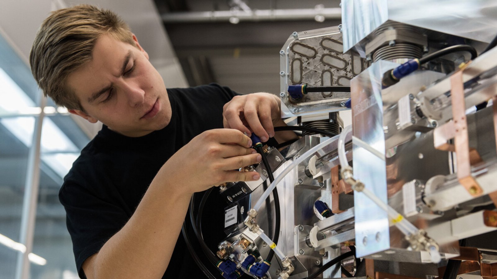 Da eröffnen sich neue Geschäftsfelder: Lasertechnologie – wie hier von Trumpf – wird auch in der Rüstungswirtschaft gebraucht.Foto: dpa Da eröffnen sich neue Geschäftsfelder: Lasertechnologie – wie hier von Trumpf – wird auch in der Rüstungswirtschaft gebraucht.Foto: dpa