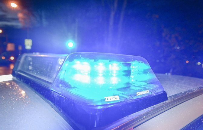 Ein junger Mann wurde gegenüber einer Frau gewalttätig. (Symbolbild)<span class='image-autor'>Foto: imago images/onw-images/Reporterdienst via www.imago-images.de</span>