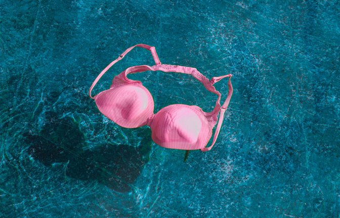 In den Freudenstädter Schwimmbädern müssen Frauen weiterhin ihr Bikini-Oberteil tragen. (Symbolbild)<span class='image-autor'>Foto: imago//Sascha Steinach</span>
