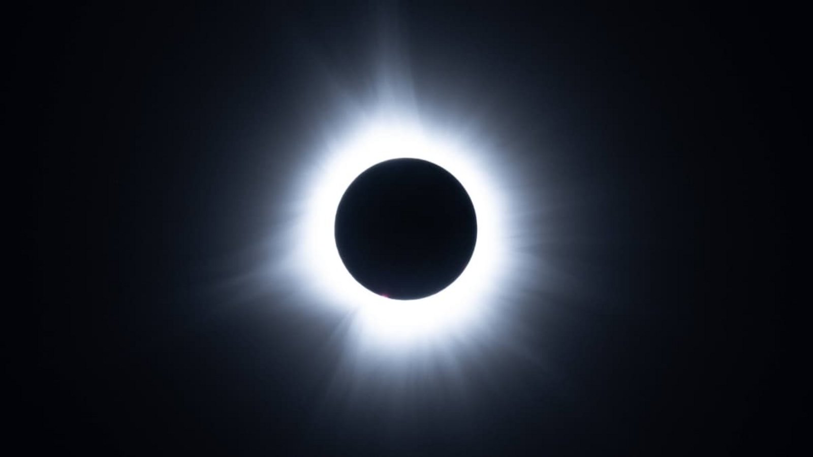 Totale Sonnenfinsternis im Jahr 2024.Imago/Pacific Press Agency Totale Sonnenfinsternis im Jahr 2024.Imago/Pacific Press Agency