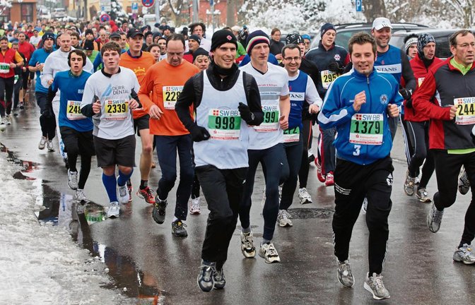 Dass der Bieitgheimer Silvesterlauf im Schnee stattfindet wie vor einigen Jahren, ist eher unwahrscheinlich. Bis Dreikönig reichen glaubwürdige Wettervorhersagen aber noch nicht. Foto: Archiv/Küppers