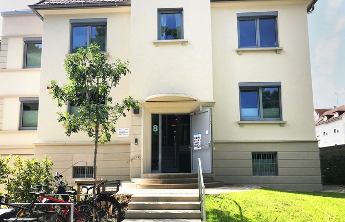 Die  Heilbronner Steinstraße 8 – hier können Kinder der von Gewalt betroffenen Frauen auch Freunde empfangen.<span class='image-autor'>Foto: Brigitte Fritz-Kador</span>