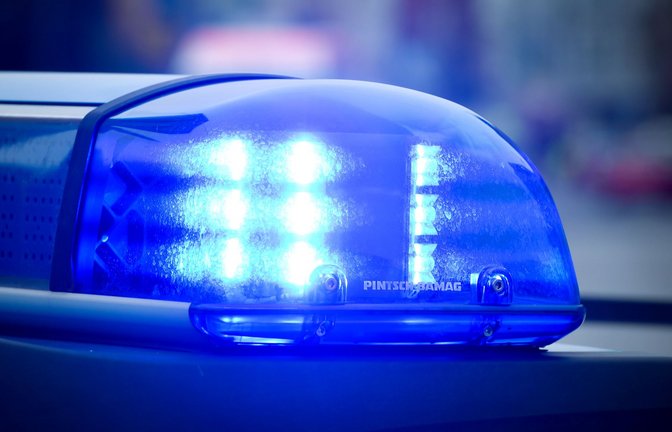 Polizisten brachten den Senior nach Hause. (Symbolbild)<span class='image-autor'>Foto: dpa/Patrick Pleul</span>