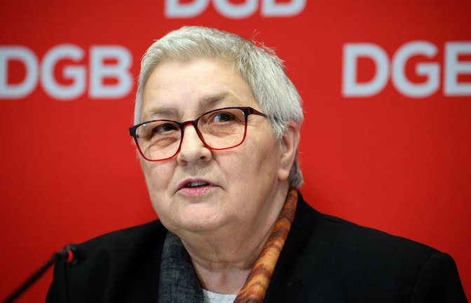 Elke Hannack, Mitglied im Geschäftsführenden Bundesvorstand des Deutschen Gewerkschaftsbundes (DGB). Der DGB kritisiert  Pläne der Regierung zur Flexibilisierung der Arbeitszeit (Archivfoto).<span class='image-autor'>Foto: Bernd von Jutrczenka/dpa/Bernd von Jutrczenka</span>