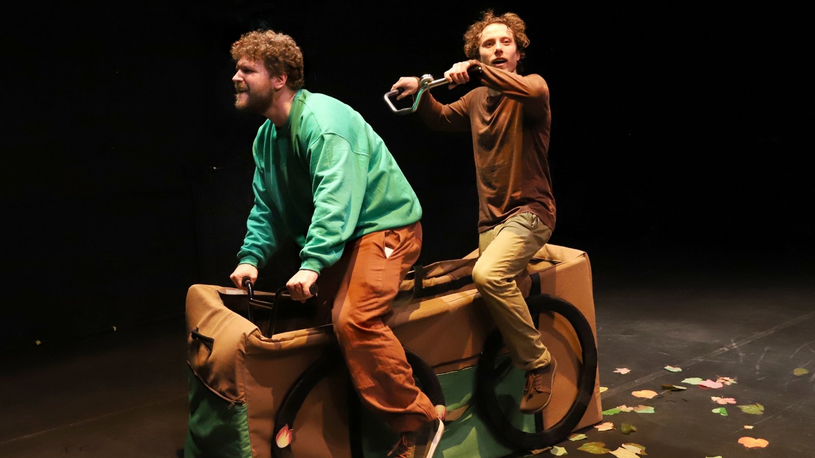 Die Zwillinge Adam und Atticus. Foto: Haymann Die Zwillinge Adam und Atticus. Foto: Haymann