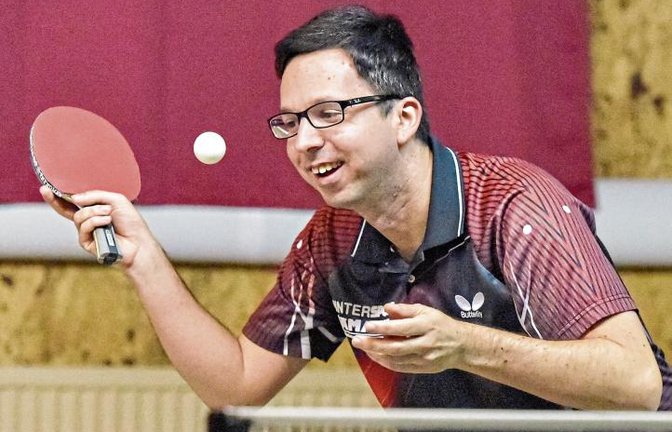 Michael Grimmeisen hat mit dem TSV Großglattbach den direkten Wiederaufstieg in die Bezirksliga geschafft – und das sogar als Meister der Bezirksklasse Gruppe 4. Foto: Archiv/Leitner