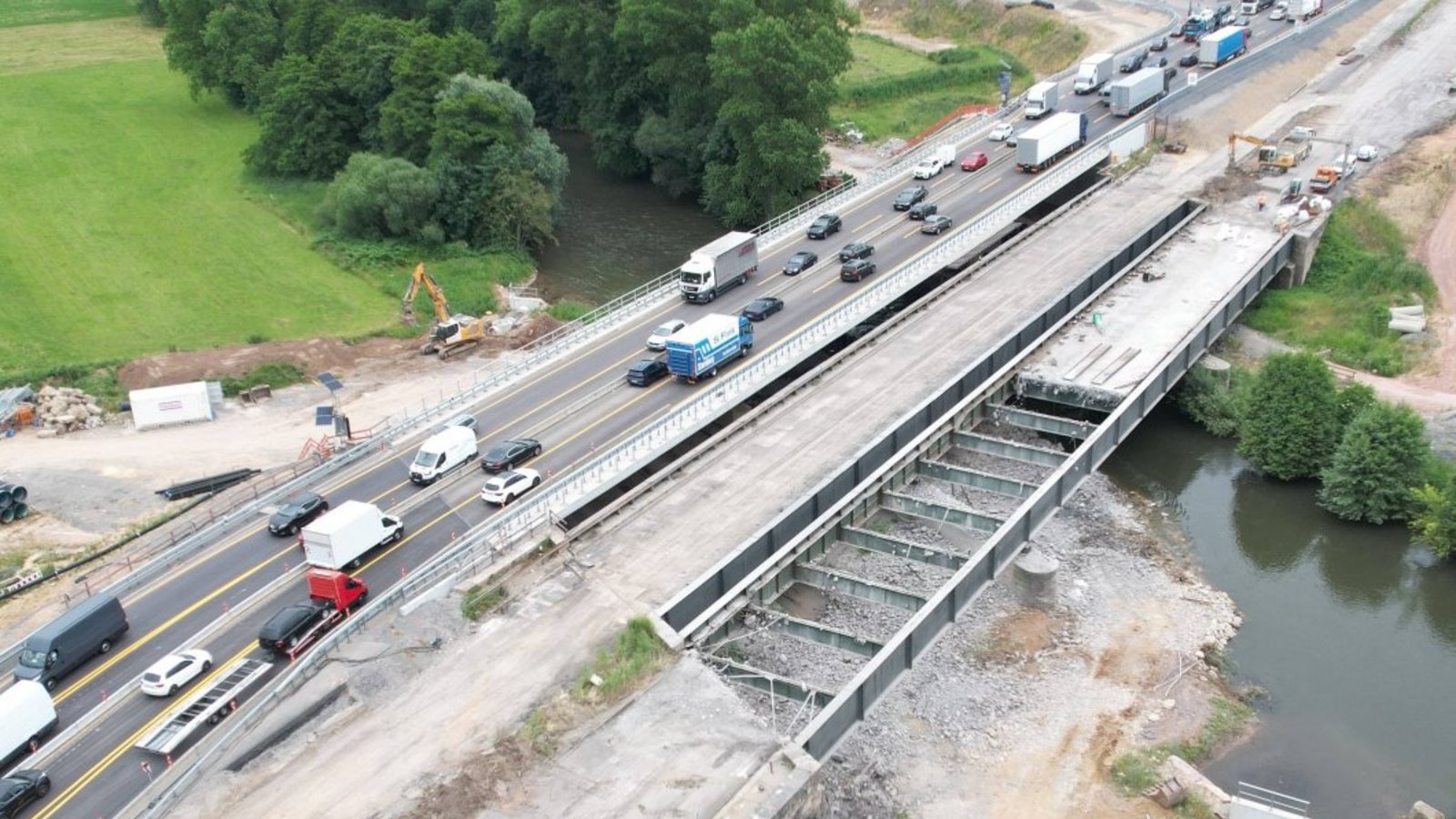 Noch steht sie: Blick auf Enzbrücke und B 10-Brücke in Pforzheim. Foto: Autobahn GmbH Noch steht sie: Blick auf Enzbrücke und B 10-Brücke in Pforzheim. Foto: Autobahn GmbH