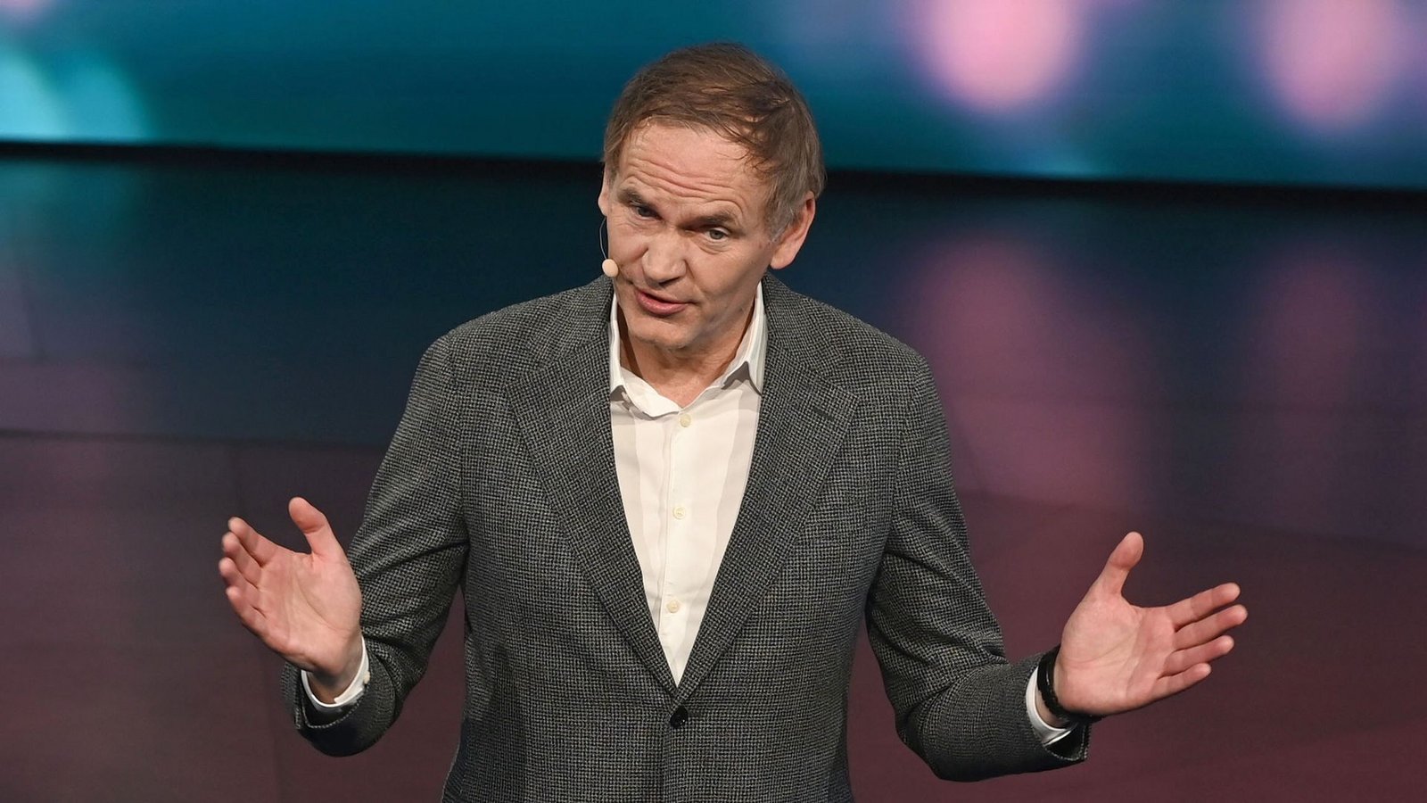 Intern warnte Konzernchef Oliver Blume bereits vor kurz vor der Quartalsbilanz: VW verdiene mit seinen Fahrzeugen nicht genügend Geld. (Archivbild)Foto: Johannes Neudecker/dpa