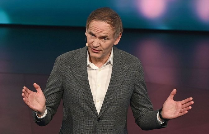 Intern warnte Konzernchef Oliver Blume bereits vor kurz vor der Quartalsbilanz: VW verdiene mit seinen Fahrzeugen nicht genügend Geld. (Archivbild)<span class='image-autor'>Foto: Johannes Neudecker/dpa</span>