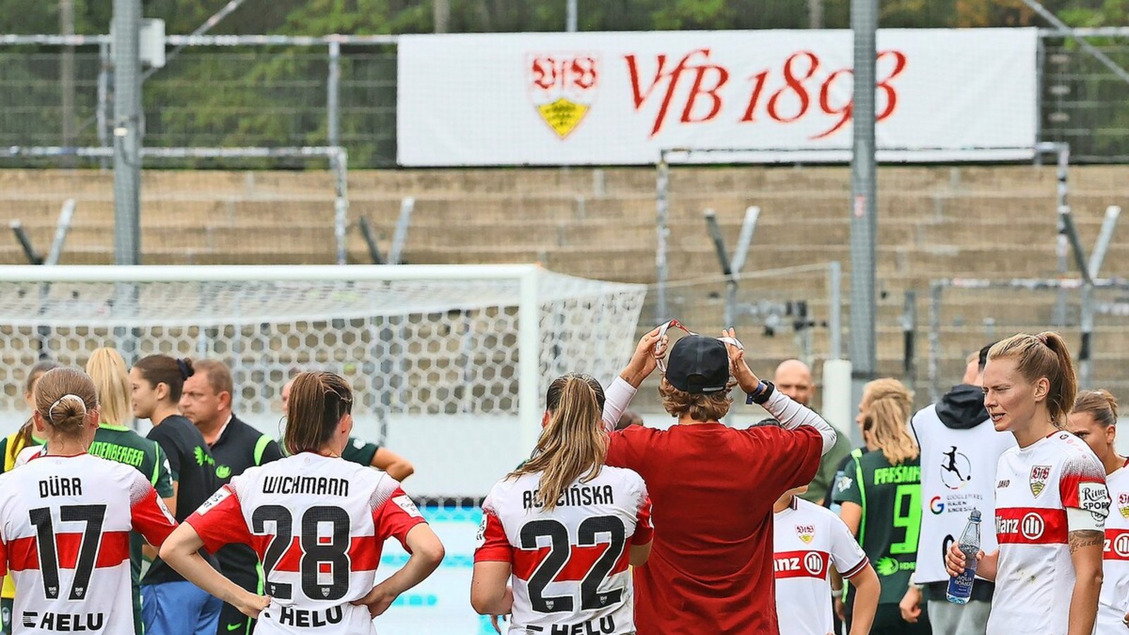 Die Enttäuschung nach der Niederlage gegen den VfL war groß.Foto: Baumann Die Enttäuschung nach der Niederlage gegen den VfL war groß.Foto: Baumann