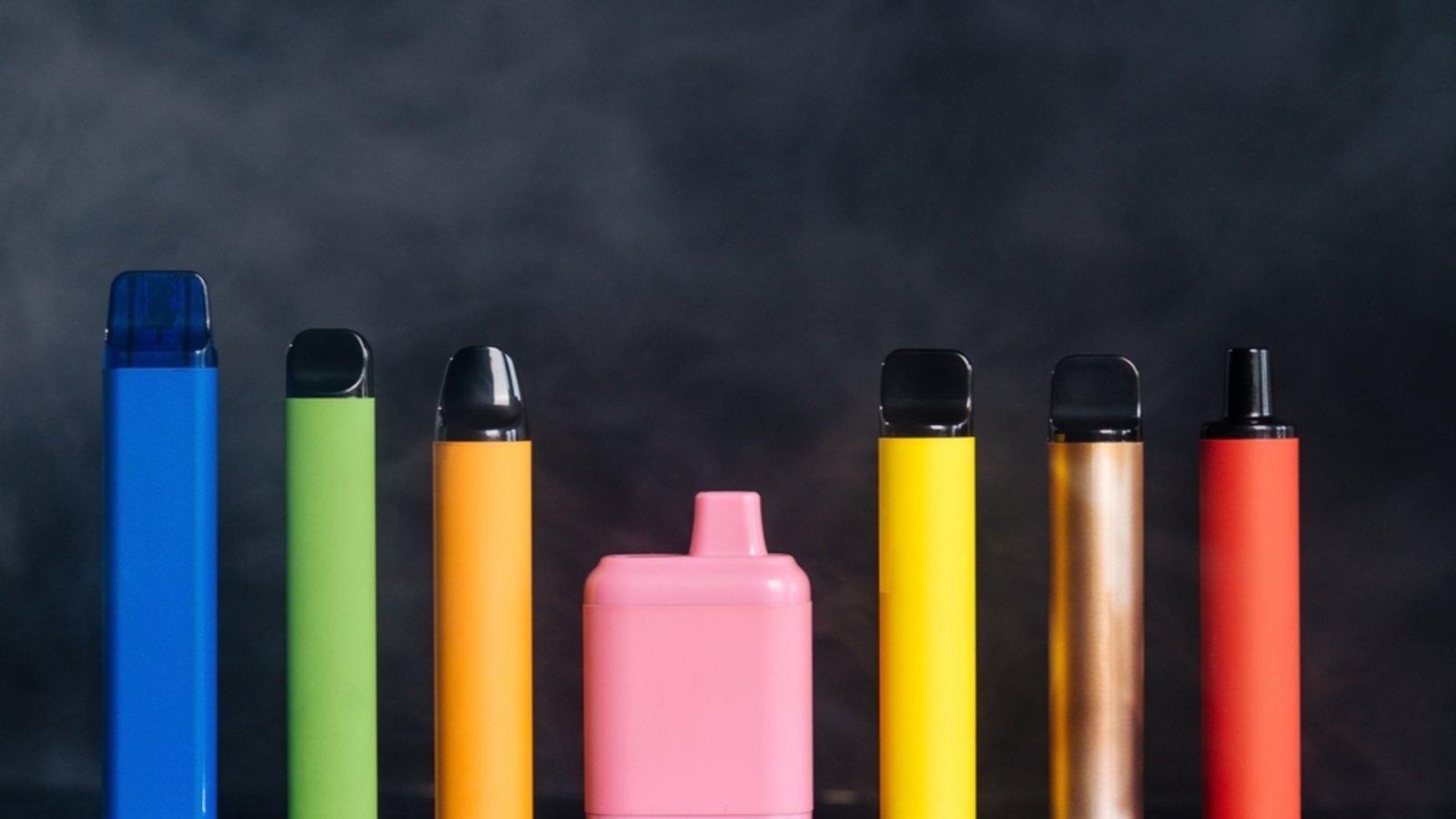 So entsorgen Sie die Wegwerf-Vapes.Foto: Yarrrrrbright / shutterstock.com So entsorgen Sie die Wegwerf-Vapes.Foto: Yarrrrrbright / shutterstock.com