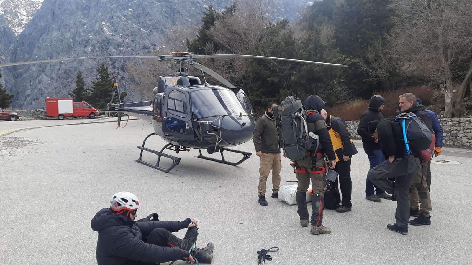 Trotz aufwendiger Suche mit Helikopter und Drohnen im Bereich der Samaria-Schlucht konnte Johann W. nicht lebend gefunden werden.Foto: privat/Spendenaufruf „gofundme“ Trotz aufwendiger Suche mit Helikopter und Drohnen im Bereich der Samaria-Schlucht konnte Johann W. nicht lebend gefunden werden.Foto: privat/Spendenaufruf „gofundme“