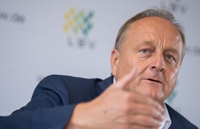 Die Ampel habe in in ihrer eigenen „Bubble“ gelebt, sagt Joachim Rukwied. (Archivbild)<span class='image-autor'>Foto: dpa/Sebastian Gollnow</span>
