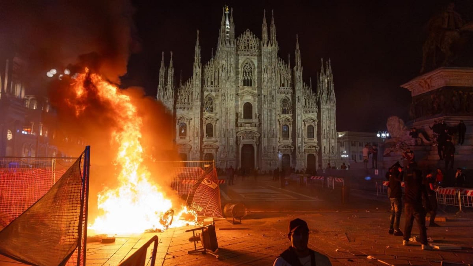 In Mailand ist es am Sonntag, den zweiten Tag in Folge, zu gewaltsamen Zusammenstößen zwischen Jugendlichen und der Polizei gekommen (Archivfoto).Stefano Porta/LaPresse/dpa
