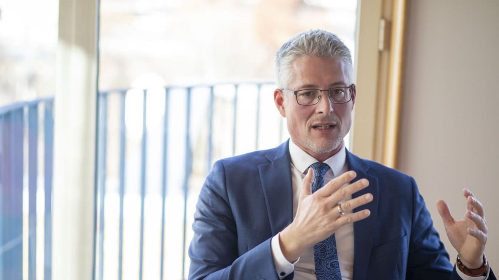 Gemeindetagspräsident Steffen Jäger warnt vor weiteren Sparrunden, wenn das Land nicht hilft.Lichtgut/Leif Piechowski Gemeindetagspräsident Steffen Jäger warnt vor weiteren Sparrunden, wenn das Land nicht hilft.Lichtgut/Leif Piechowski