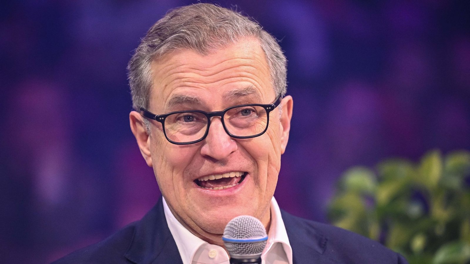 Bayern Münchens Vorstandsvorsitzender Jan-Christian Dreesen hat nach dem irren Neun-Tore-Spektakel  gegen Paris Saint-Germain von „einem historischen Tag“ gesprochen (Archivfoto).Foto: Harry Langer/dpa/Harry Langer