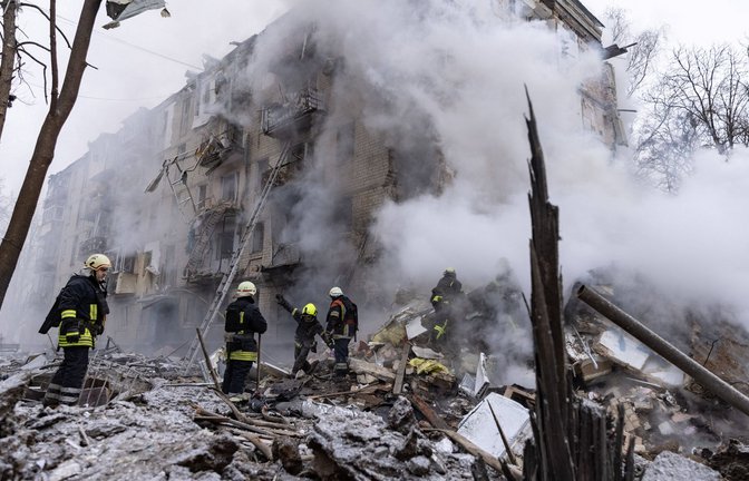 Im vergangenen Winter schlugen russische Raketen in Gebäude der ukrainischen Hauptstadt Kiew ein. (Archivbild)<span class='image-autor'>Foto: IMAGO/ABACAPRESS/IMAGO/Titov Yevhen/ABACA</span>