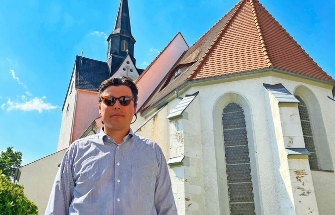 Pfarrer Justus Geilhufe blickt mit Sorge auf den Aufstieg der AfD in seiner Kleinstadt und in ganz Sachsen.<span class='image-autor'>Foto: STZ/Dürr</span>