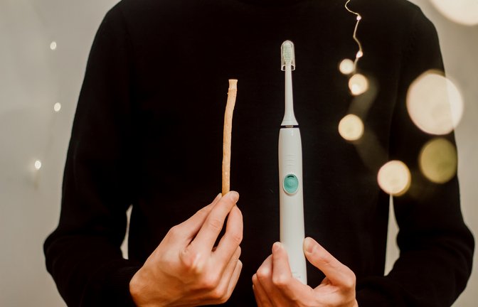 Wie sieht es mit der Zahnhygiene beim Fasten aus?<span class='image-autor'>Foto: Sarbinaz / shutterstock.com</span>