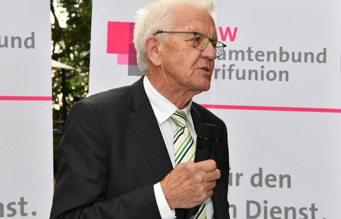 Winfried Kretschmann beim Sommerfest des baden-württembergischen Beamtenbunds<span class='image-autor'>Foto: Friedhelm Windmueller/BBW</span>