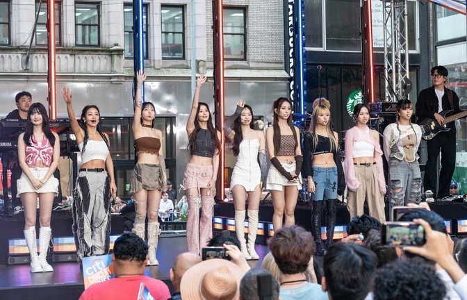 Die K-Pop-Girlband TWICE geht bald wieder auf Tour.<span class='image-autor'>Foto: IMAGO / Pacific Press Agency</span>
