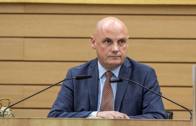 SPD-Politiker Daniel Born bittet um Entschuldigung.<span class='image-autor'>Foto: IMAGO/Arnulf Hettrich</span>