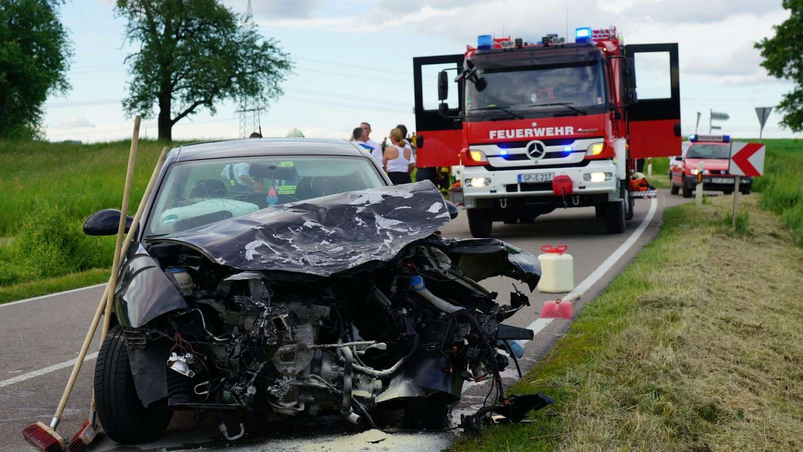 Die 21-jährige Unfallverursacherin geriet mit ihrem Auto in den Gegenverkehr.Foto: SDMG/SDMG / Woelfl