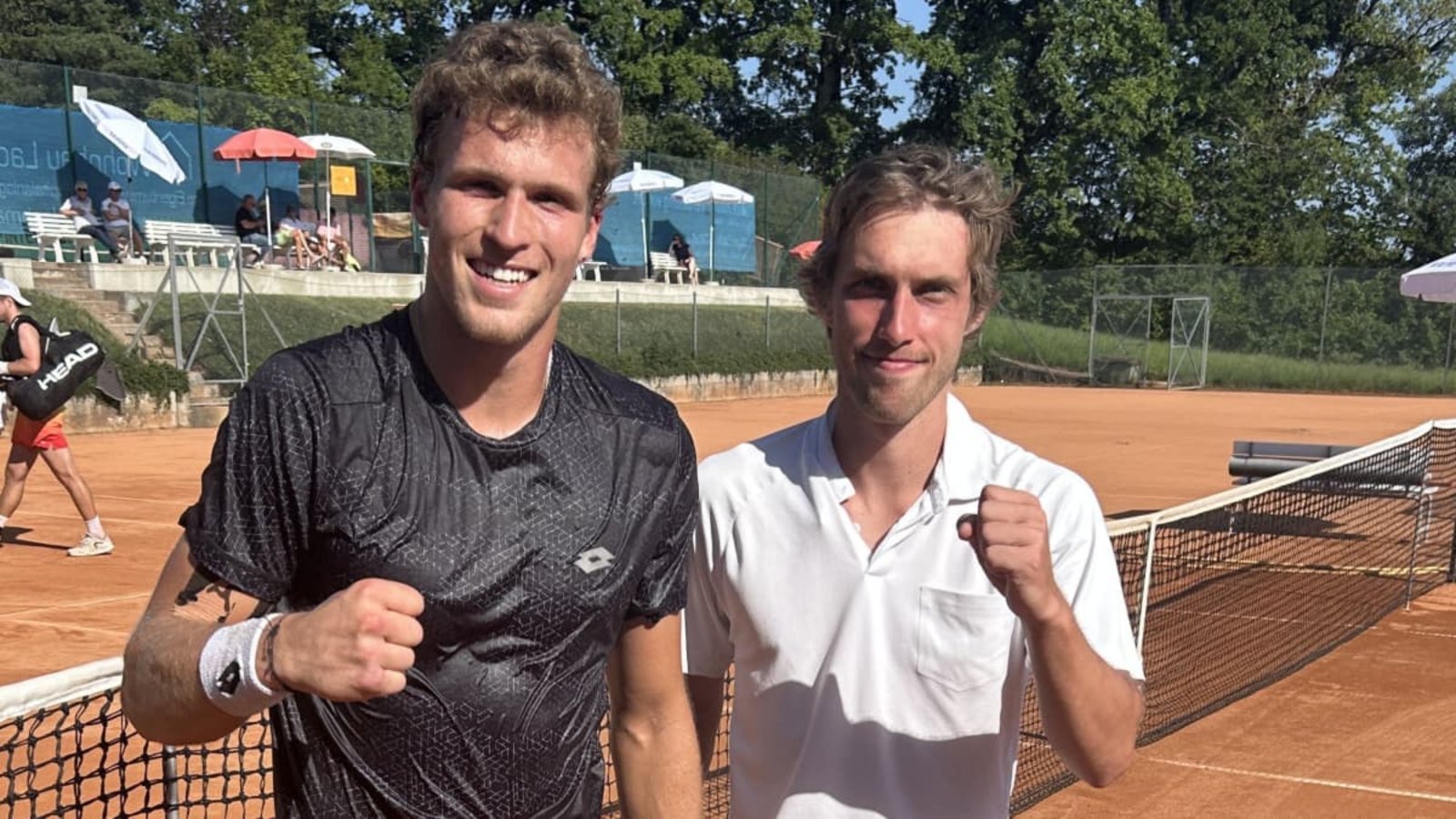 Zwei, die beim TEC Waldau schmerzlich vermisst wurden und es im Saisonfinale vielleicht auch werden: Die etatmäßige Nummer eins, Daniel Siniakov (links) und Tim Zeitvogel.Privat Zwei, die beim TEC Waldau schmerzlich vermisst wurden und es im Saisonfinale vielleicht auch werden: Die etatmäßige Nummer eins, Daniel Siniakov (links) und Tim Zeitvogel.Privat