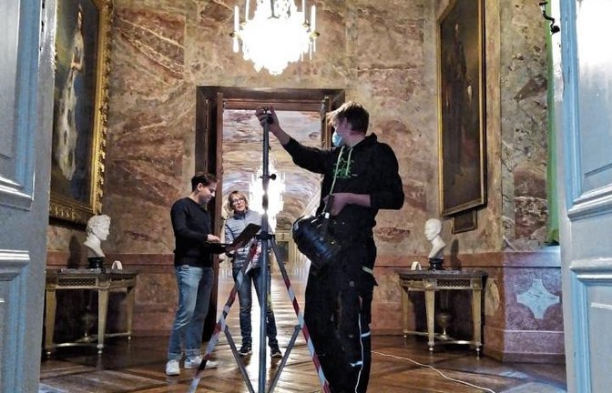 Das Ergebnis der Dreharbeiten im Schloss kann online genutzt werden.  Fotos: SSG