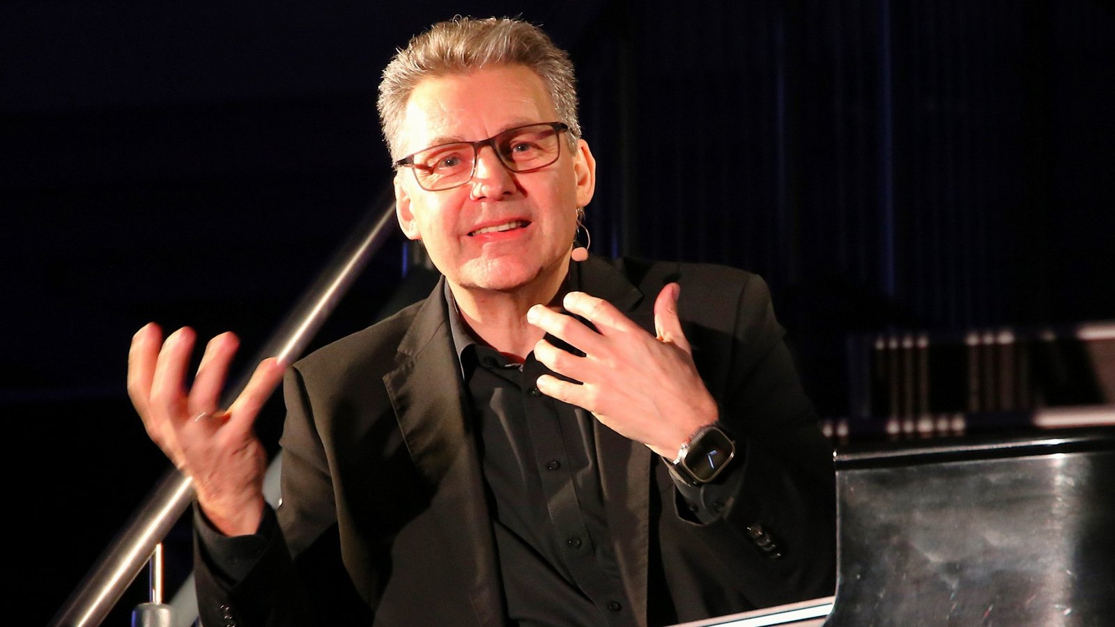 Sorgt für Unterhaltung: Michael Schlierf. Foto: Rau Sorgt für Unterhaltung: Michael Schlierf. Foto: Rau