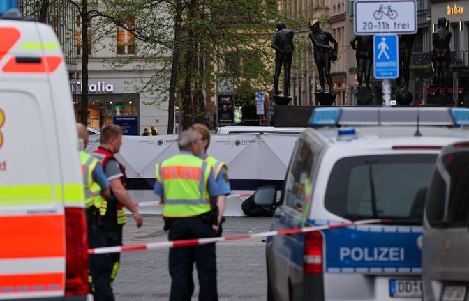 In Leipzig ist am Montag ein Auto in mehrere Menschen gefahren.<span class='image-autor'>Foto: dpa/Jan Woitas</span>