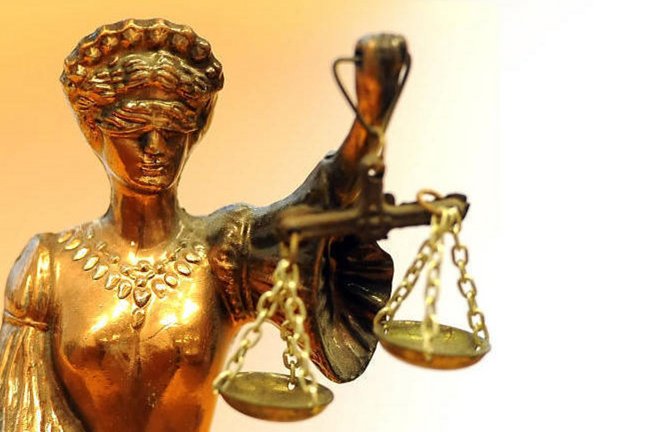 Nach Angaben der Staatsanwaltschaft war der mutmaßliche Täter zum Tatzeitpunkt schuldunfähig.(Symbolbild)<span class='image-autor'>Foto: picture alliance/dpa/Britta Pedersen/red</span>
