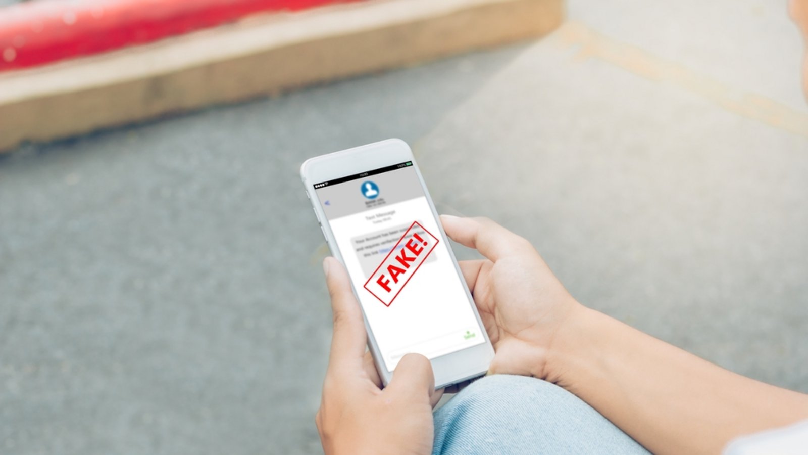 Seien Sie vorsichtig, wenn Sie diese Nachricht erhalten.Foto: panuwat phimpha / shutterstock.com Seien Sie vorsichtig, wenn Sie diese Nachricht erhalten.Foto: panuwat phimpha / shutterstock.com