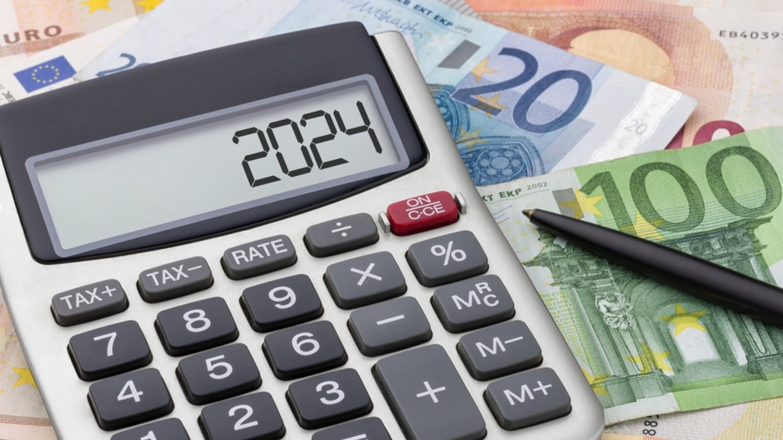 Das Geld wird monatlich im Voraus bezahlt.Foto: Zerbor / shutterstock.com Das Geld wird monatlich im Voraus bezahlt.Foto: Zerbor / shutterstock.com