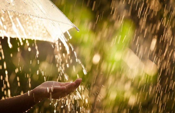 In diesem Artikel zeigen wir Ihnen 40 Ideen, was Sie bei Regenwetter machen können. Die besten Tipps für schlechtes Wetter mit und ohne Geld.<span class='image-autor'>Foto: A3pfamily / Shutterstock.com</span>