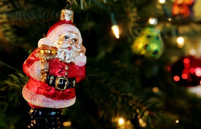Weihnachten ohne Tannenbaum, Schmuck und Lichterkette? Undenkbar.<span class='image-autor'>Foto: dpa</span>
