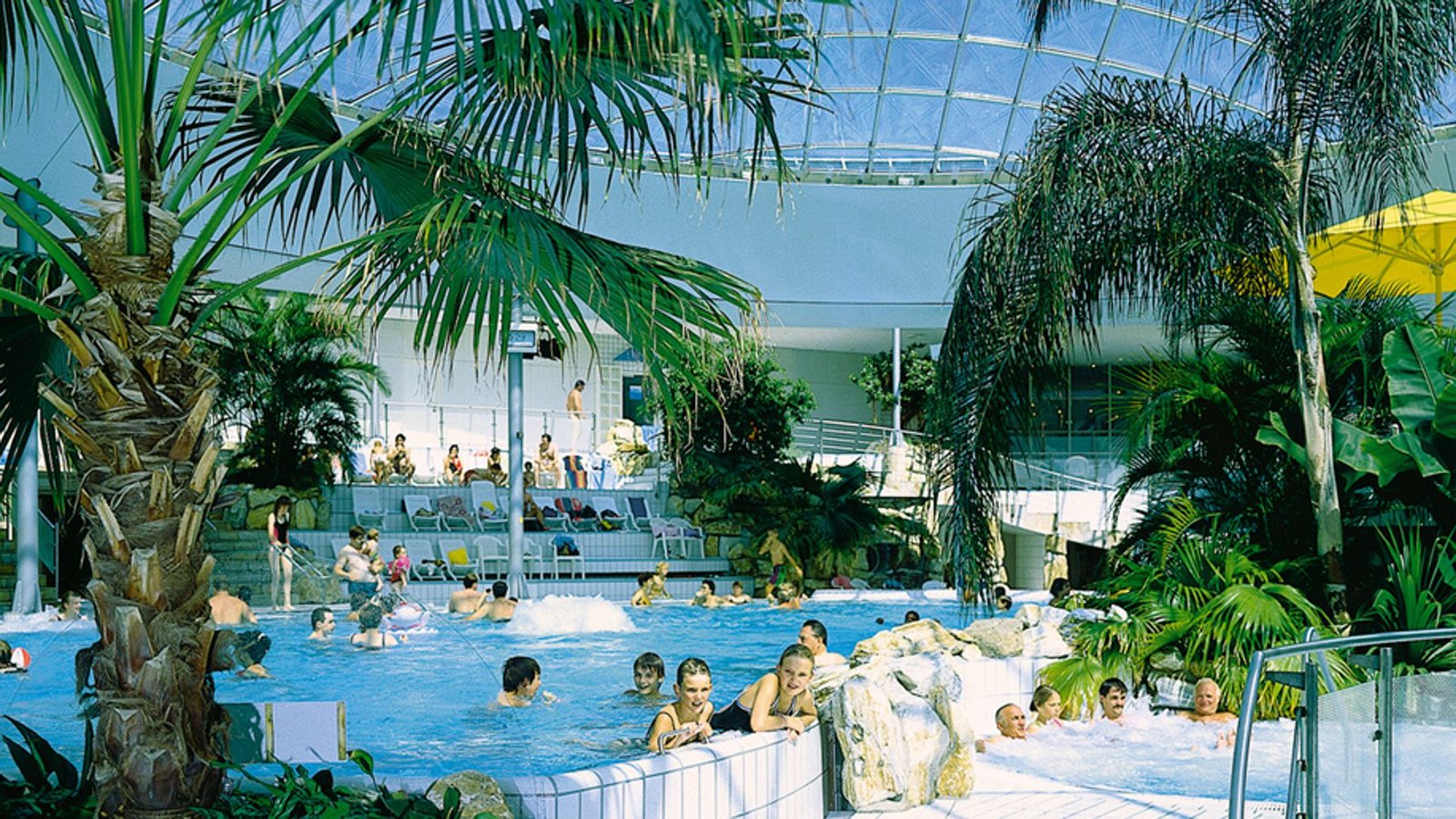 Dem Aquatoll in Neckarsulm soll neues Leben eingehaucht werden. Letztmals planschten dort im Mai 2022 Badegäste.Foto: Stadt Neckarsulm