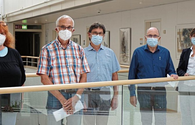Wollen in Sachen Kinderimpfung aufklären (von links) : Isabel Maubach, Wolfgang Diebold, Uli Friesinger, Rainer Blank und Brigitte Joggerst. Foto:sf