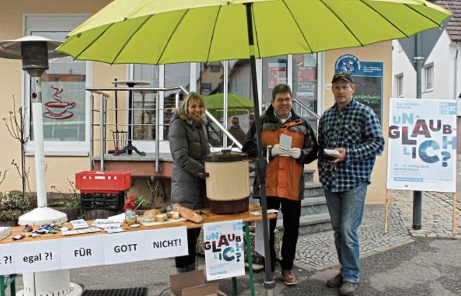 In Nussdorf wurde in diesen Tagen die Veranstaltung ProChrist beworben.  Foto: Pfisterer