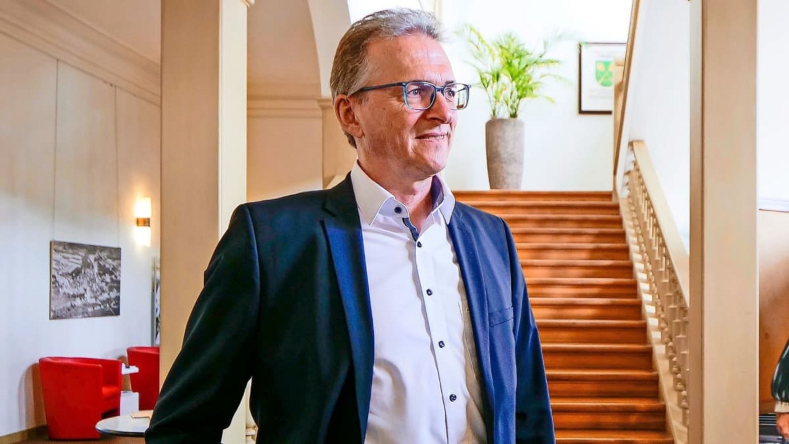 Heimsheims Bürgermeister Jürgen Troll hat vor dem Verwaltungsgericht eine Schlappe erlitten: Der Gemeinderat darf seine Befugnisse bei Personalentscheidungen beschneiden.Simon Granville Heimsheims Bürgermeister Jürgen Troll hat vor dem Verwaltungsgericht eine Schlappe erlitten: Der Gemeinderat darf seine Befugnisse bei Personalentscheidungen beschneiden.Simon Granville