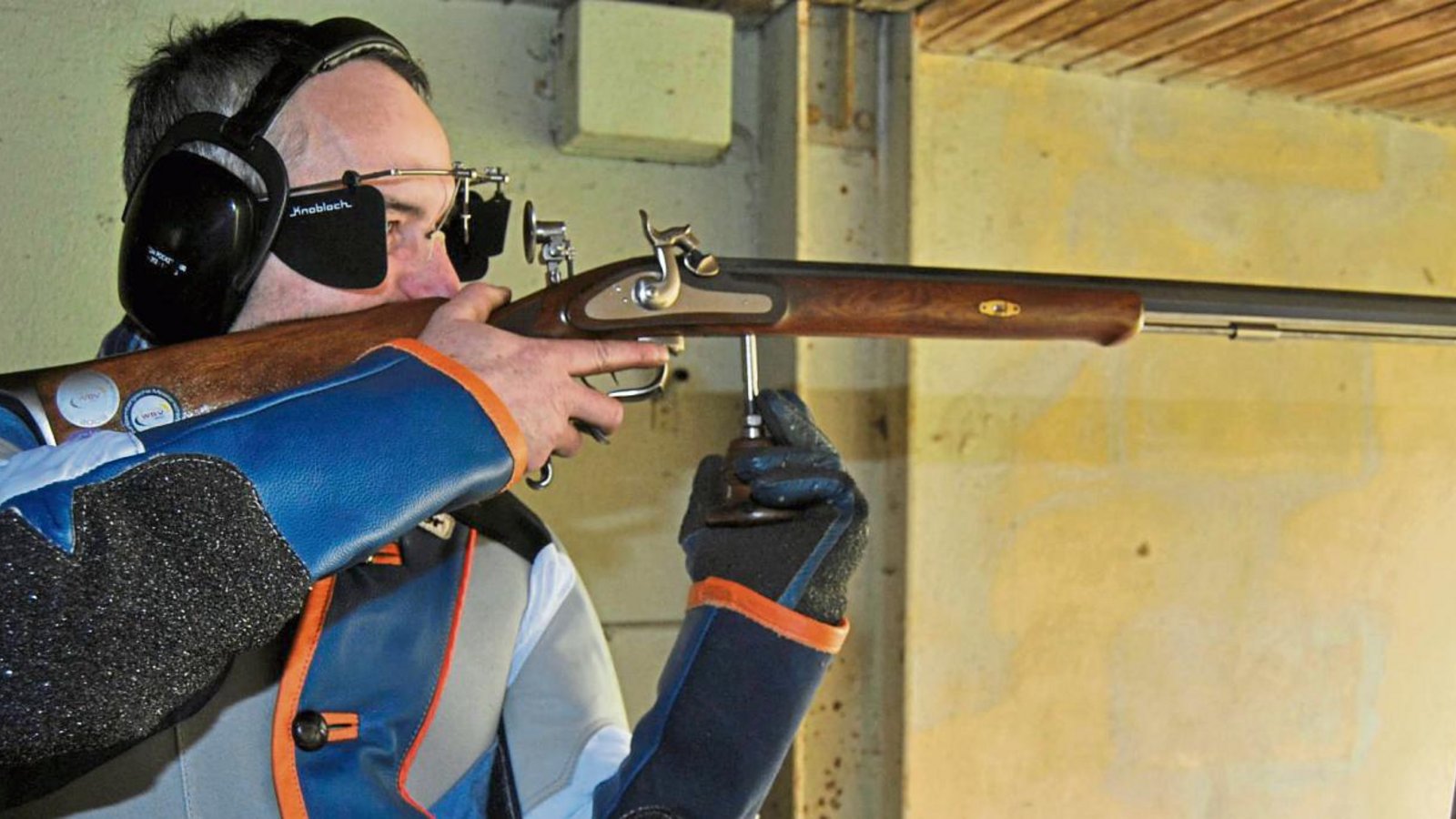 Gerhard Heid vom SV Sersheim hat sich den Titel mit dem Perkussionsgewehr gesichert. Foto: Haller Gerhard Heid vom SV Sersheim hat sich den Titel mit dem Perkussionsgewehr gesichert. Foto: Haller