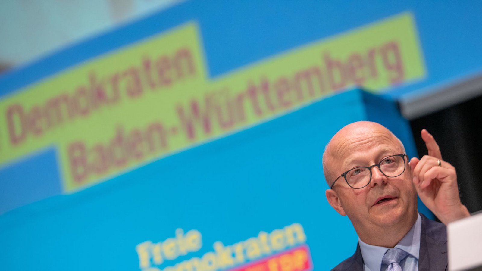 Landeschef Michael Theurer hält nichts davon, die AfD aus Talkrunden auszuschließen.Foto: dpa/Stefan Puchner