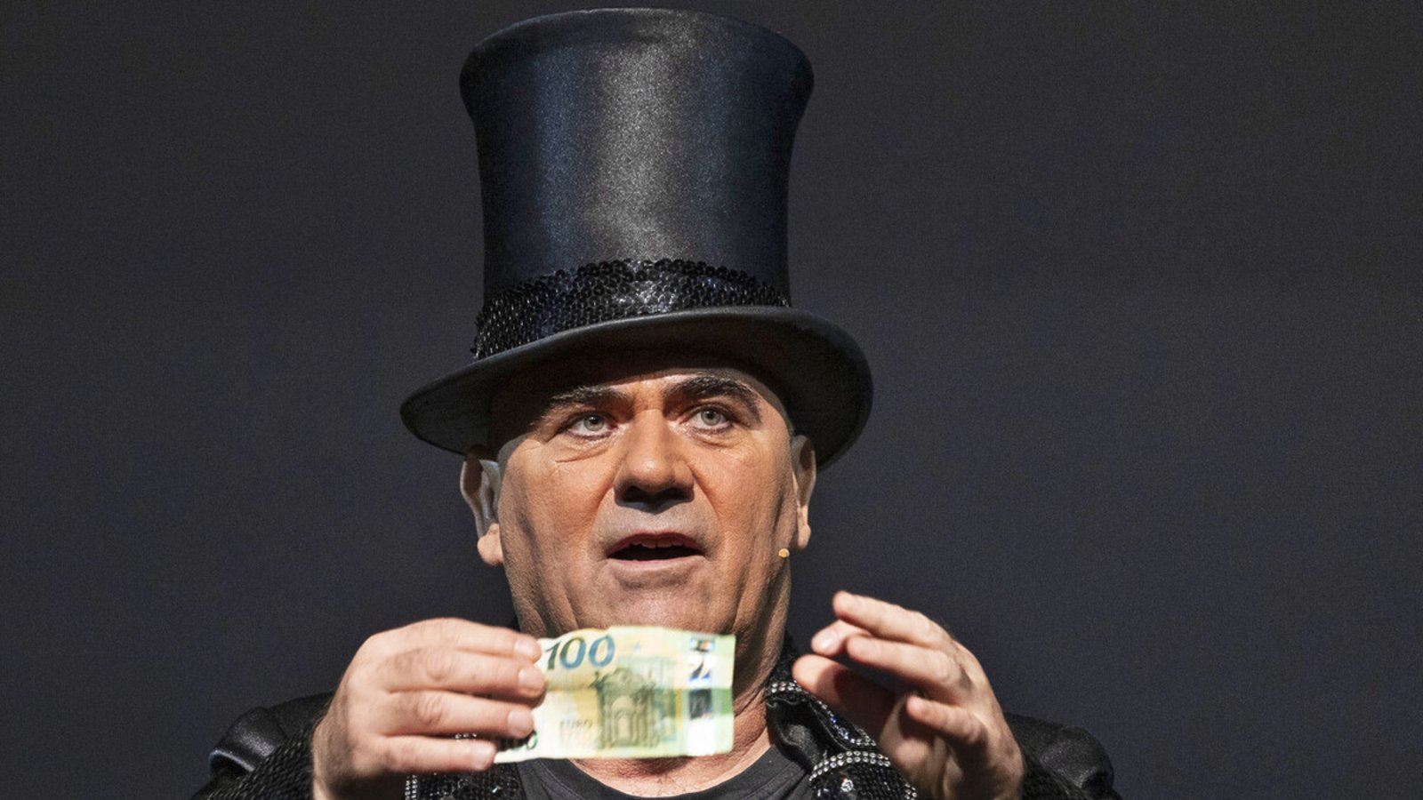 Er macht „preußisches Entertainment“: André Hieronymus Er macht „preußisches Entertainment“: André HieronymusFoto: Lichtgut/Leif Piechowski Er macht „preußisches Entertainment“: André Hieronymus Er macht „preußisches Entertainment“: André HieronymusFoto: Lichtgut/Leif Piechowski
