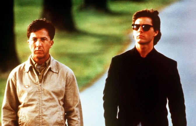 Dustin Hoffmann (links) spielt im Film „Rain Man“ einen Autisten.<span class='image-autor'>Foto: dpa/B2432 United Artists</span>
