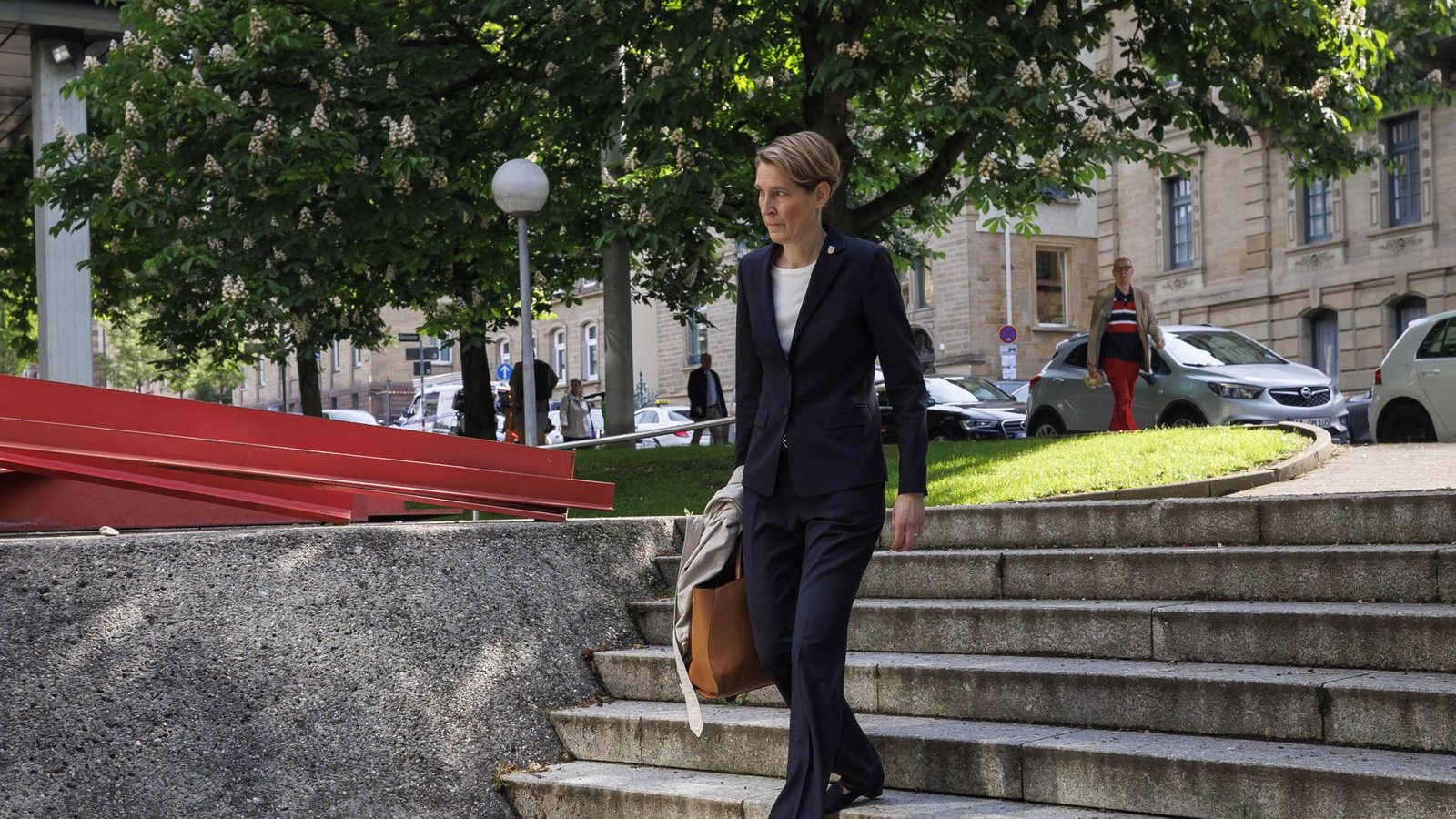 Präsidentin Stefanie Hinz auf dem Weg zu ihrer Zeugenaussage im Prozess gegen den Inspekteur am Stuttgarter Landgericht.Foto: Lichtgut/Julian Rettig (Archiv) Präsidentin Stefanie Hinz auf dem Weg zu ihrer Zeugenaussage im Prozess gegen den Inspekteur am Stuttgarter Landgericht.Foto: Lichtgut/Julian Rettig (Archiv)